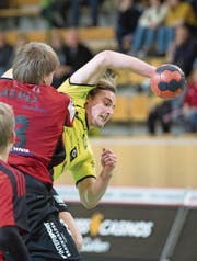 Bewährungsproben für Gossau mit Marcel Oertig (links) und St. Otmar mit Amadeus Hedin. (Bild: Urs Bucher)