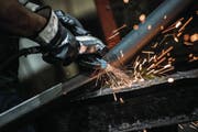 Der Konjunkturmotor in der Ostschweiz brummt wieder zuverlässiger als auch schon. Unternehmer sind optimistisch, und die Konsumentenstimmung steigt. (Bild: GABRIELE PUTZU (KEYSTONE/TI-PRESS))