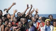 Täglich landen Hunderte Bootsflüchtlinge an den Küsten Italiens. (Bild: IRK/EPA (20. Oktober 2016))