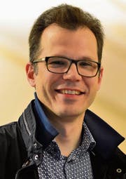 Geht in sich: Der 45-jährige Dominik Diezi wird ins Spiel gebracht für die Nachfolge von Stadtpräsident Andreas Balg. (Bilder: Max Eichenberger)