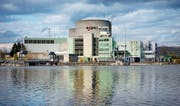 Block 1 des AKW Beznau ist nach drei Jahren Unterbruch wieder am Netz. (Bild: Pius Amrein (4. April 2011))