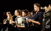 Die Swing Kids präsentierten ihr Können: Sie unterhielten das Publikum mit beschwingten Melodien. (Bild: Donato Caspari)