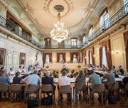Der Gemeinderat tagt im Grossen Bürgersaal des Rathauses. (Bild: Reto Martin)