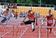 Nick Rüegg (Mitte) im Hürdenfinal über 110 Meter. (Bild: PD)