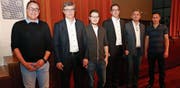 Der FC-Vorstand (v. l.): Daniel Niederer (Sport Leistung), Markus Hundsbichler (Präsident), Adrian Egger (Organisation), Ralph Hilgers (Marketing und Sponsoring), Ferruccio Vanin (Finanzen), Manuel Riedo (Spezialaufgaben und Events). Abwesend ist Jürg Sutter (Sport Breite). (Bild: Res Lerch)
