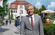 Heinz Karrer am Rande der Gossauer Gewerbeschau, «einer genialen Veranstaltung», wie er gestern sagte. (Bild: Nina Rudnicki)