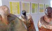 Skulpturen und Bilder in der Galerie am Nollen. (Bild: PD)
