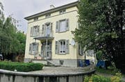 Hier wohnt kein Pfarrer mehr: Pfarrhaus an der Friedhofallee in Romanshorn. (Bild: Reto Martin)