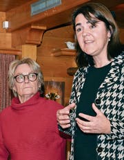 Fachärztin Christa Meyenberger und Frau Statthalter Antonia Fässler unterstützen sich gegenseitig bei einer grossen Aufgabe: Sie wollen einen Spitalneubau politisch durchbringen. (Bild: Roger Fuchs)