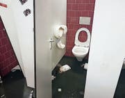 Die verwüsteten Toiletten in der IGP-Arena. (Bild: PD)