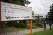 Das Wiler Spital wird umgebaut. (Bild: Urs Jaudas)