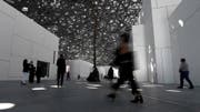 Die Journalisten drehten einen Beitrag über das neue Louvre-Museum in Abu Dhabi, als sie verhaftet wurden. (Bild: Keystone)