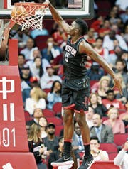 Clint Capela hat sich zu einem Leistungsträger der Houston Rockets entwickelt. (Bild: Eric Christian Smith/AP)