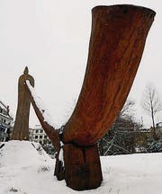 Alphorn-Imitation im Nagelpark.