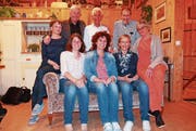 Kommen und gehen im Vorstand. Vorne: Helen Tannheimer, Barbara Hanselmann, Linda Premerlani, Verena Winkler und Evi Altherr. Hinten: Hans-Peter Klauser, Hansueli Niederhauser und Willy Koller. (Bild: PD)
