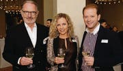 Unternehmer Hermann Hess mit Claudia Felber und ihrem Ehemann, dem Jazzmusiker Dani Felber. (Bilder: Nana do Carmo)
