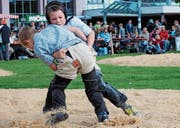 Der Grabserberger Johannes Eggenberger (hinten) konnte sich fünf Zweige und einen Kategoriensieg erschwingen. (Bilder: Emil Bürer)
