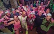 Feiern sich selber: Die Gasse Schränzer aus Kreuzlingen bejubeln ihr 30-Jahr-Jubiläum. (Bild: Reto Martin)