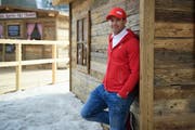 Jonas Lenherr im Olympischen Dorf. (Bild: Gian Ehrenzeller/Keystone)