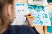 Der Thurgauer Grosse Rat hatte Mitte 2014 beschlossen, den Französischunterricht auf der Primarstufe zu streichen. (Bild: GAETAN BALLY (KEYSTONE))