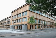 Dank einer Vereinbarung zwischen den Kantonen können Hinterthurgauer Schüler auf Wunsch die Kanti Wil besuchen. (Bild: Nana do Carmo)