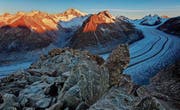 Dämmerung über dem Aletschgletscher. (Bild: pd)