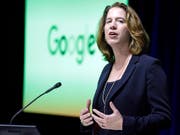 Die ursprünglich von Google stammende Chefin des Spielzeugherstellers Mattel, Margo Georgiadis, wirft nach nur einem Jahr bei dem für die Barbie-Puppen bekannten Unternehmen das Handtuch. (Bild: KEYSTONE/AP/M. SPENCER GREEN)