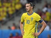 Beendete nach der EM 2016 seine Karriere in der schwedischen Nationalmannschaft: Zlatan Ibrahimovic (Bild: KEYSTONE/EPA/PETER POWELL)
