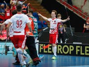 Jan Zaugg lässt die Könizer mit seiner Doublette vom 3:1 zum 5:1 jubeln (Bild: KEYSTONE/SIGGI BUCHER)