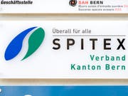 Wegen Diensten wie Spitex gibt es derzeit Überkapazitäten in den Pflegeheimen. (Symbolbild) (Bild: KEYSTONE/ANTHONY ANEX)