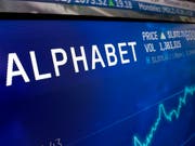 Die Muttergesellschaft von Google, Alphabet, kann für das erste Quartal eine enorme Gewinnsteigerung ausweisen. (Bild: KEYSTONE/AP/RICHARD DREW)