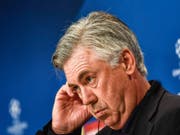 Carlo Ancelotti am Grübeln: Soll er Italiens Nationalcoach werden? (Bild: KEYSTONE/EPA/FILIP SINGER)