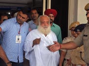 Ein Fall unter vielen: Guru Asaram Bapu wurde wegen Vergewaltigung einer Anhängerin verurteilt. (Bild: KEYSTONE/AP/SUNIL VERMA)
