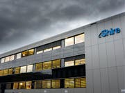 Für die Übernahme des irischen Pharma-Konzerns Shire liegt eine Offerte über 64 Milliarden Dollar des japanischen Unternehmens Takeda auf dem Tisch. (Symbolbild) (Bild: KEYSTONE/LAURENT GILLIERON)