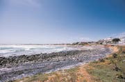 Yzerfontein ist ausserhalb der Wildblumen- und Feriensaison vor allem ein Fischerdorf. (Bild: Natalie Ehrenzweig)