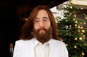 Ein Brief von John Lennon an die Queen ist wieder aufgetaucht. (Bild: bang)