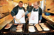 Neben Würsten kommen dieses Jahr auch Falafel-Burger mit auf den Grill.