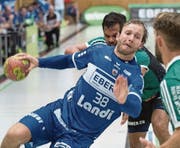Der Krienser Captain Tom Hofstetter will seine unbändige Kraft wieder in Torwürfe investieren. (Bild: Boris Bürgisser (Kriens, 10. September 2016))