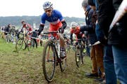 Der Franzose Francis Mourey auf dem Weg zum Sieg. (Bild: Keystone)