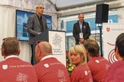 Grussworte an die Delegation aus Bellinzona – zweisprachig: der Luzerner Stadtpräsident Beat Züsli. (Bild: Heinz Steimann)