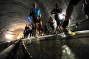 2011: im Tunnel der Zentralbahn (NeueLZ/Nadia Schärli) (Bild: Nadia Schärli (Luzern, 30. Oktober 2011))