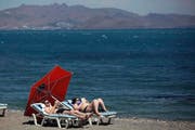 An den Stränden in der Ostägäis, wie hier auf der Insel Kos, haben die wenigen Touristen viel Platz. (Bild: Getty/Dan Kitwood)