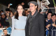 Angelina Jolie wurde nach einem Elefantenritt von Tierschützern kritisiert. (Bild: Splashnews)
