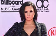 Demi Lovato hat Taylor Swift und ihre Freunde satt. (Bild: bang)