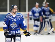 Tobias Geisser (im Academy-Spiel jüngst gegen die GCK Lions) weiss, wo er hin will. Bild: Stefan Kaiser (Zug, 13. November 2016)