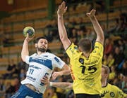 Der Krienser Albin Alili beim Abschlussversuch. (Bild: Urs Bucher (St. Gallen, 9. November 2017))