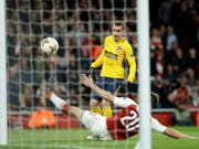 Der Moment, der Arsenal den Abend verdirbt: Antoine Griezmann gleicht für Atletico Madrid zum 1:1 aus (Bild: KEYSTONE/AP/MATT DUNHAM)