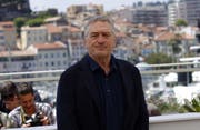 Robert de Niro würde Donald Trump gern ins Gesicht schlagen. (Bild: bang)