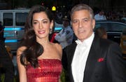 Amal und George Clooney. (Bild: bangshowbiz / Janet Mayer (Splash News))