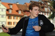 Michael Elsener ist für den Prix Walo nominiert. (Bild Boris Bürgisser/Neue LZ)